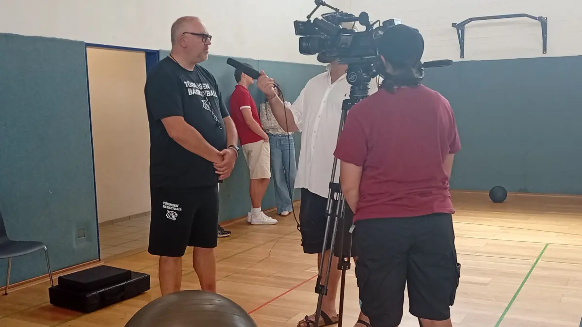 Félix Bañobre beim Medientraining
