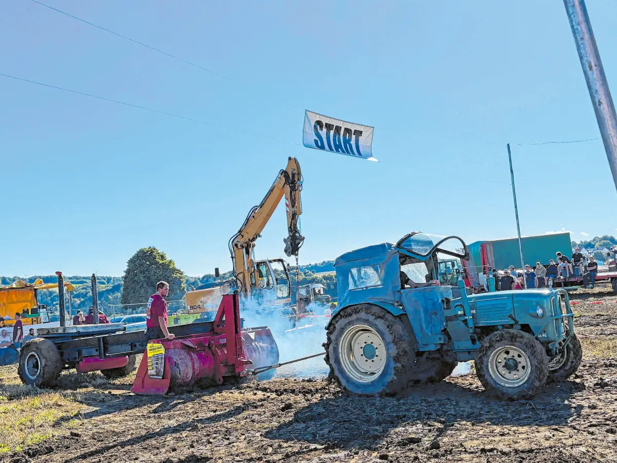 Zum Trecker-Treck nach Mehrstetten finden sich wieder viele Technikbegeisterte. Foto: Maria Bloching