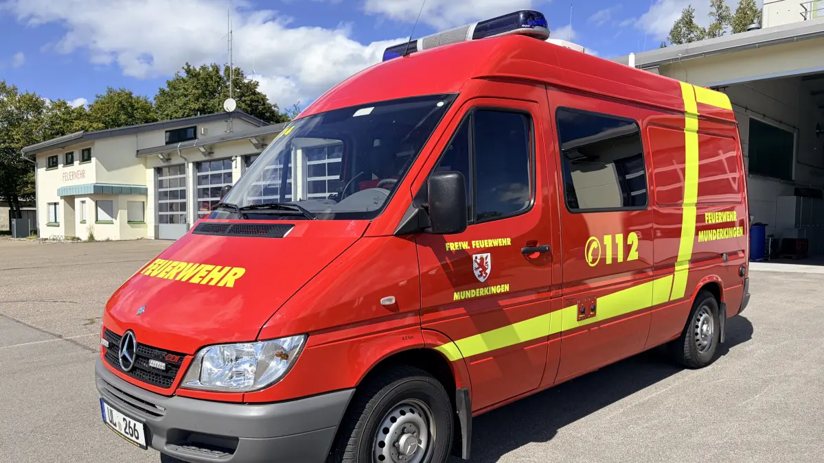 Der ehemalige ELW1 des Alb-Donau-Kreises steht heute als Mehrzweckfahrzeug bei der Feuerwehr Munderkingen. Dort soll er auch bleiben.