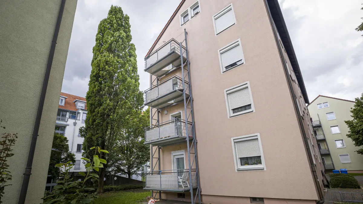 Noch unter Vorbehalt: Ist mein Balkon sicher? Ein Bauingenieur klärt die wichtigsten Fragen