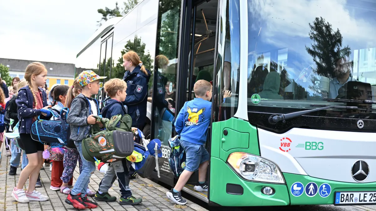 Für viele Kinder im Landkreis Barnim gehört der Schulbus von Beginn an zum Alltag.