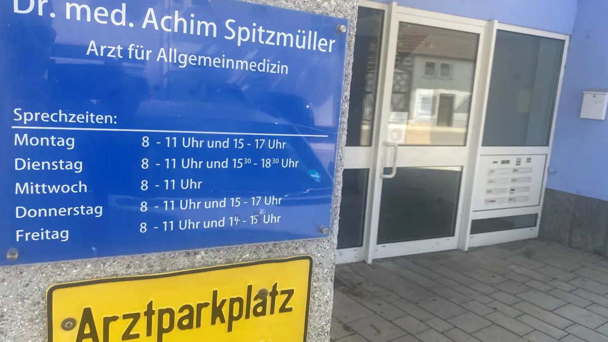 Der Allgemeinarzt Dr. Achim Spitzmüller gibt seine Arztpraxis in Allmendingen auf.