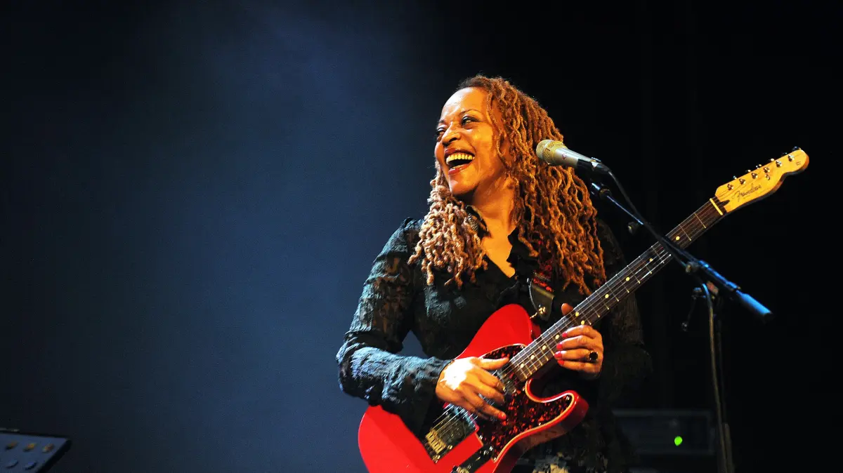FILES-MACEDONIA-MUSIC-WILSON: (FILES) US jazz musician and singer Cassandra Wilson performs during a Skopje Jazz Festival in Skopje on October 20, 2013. Wilson, a two-time Grammy Award winning jazz musician died at the age of 70 on September 1, 2026. (Photo by Robert ATANASOVSKI / AFP)