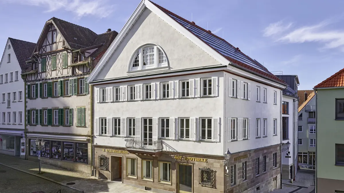 Ein architektonisches Schmuckstück, das umfassend saniert wurde, öffnet am 13. September ebenfalls seine Türen: die Alte Hofapotheke.