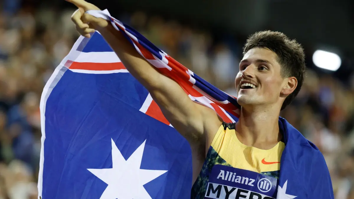 Leichtathletik: Diamond League: 04.09.2026, Belgien, Brüssel: Leichtathletik: Diamond League, 1500 m, Männer, der Australier Cameron Myers feiert seinen Sieg. Foto: Geert Vanden Wijngaert/AP/dpa +++ dpa-Bildfunk +++