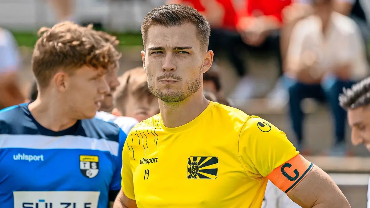 Tim Zölle spielte insgesamt 16 Jahre für den FC 08 Villingen. Nun geht es mit dem FC Holzhausen zu seinem Ex-Verein.