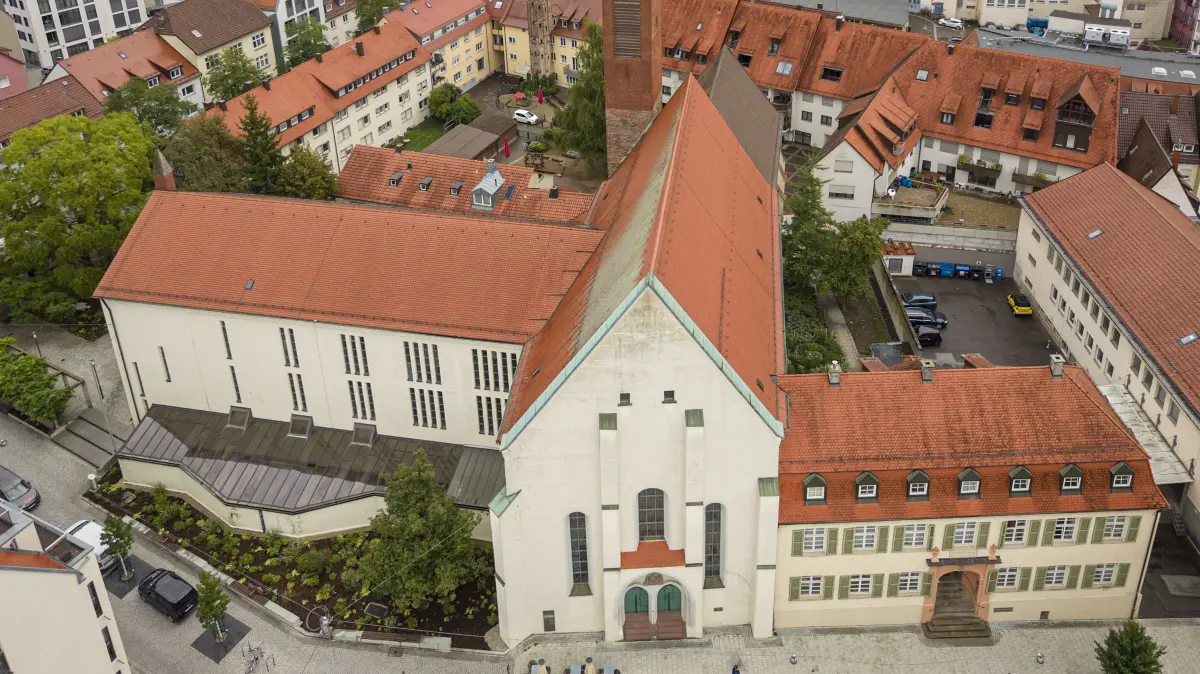 Wengenkirche von außen: Neuer und alter Teil sollen darauf sichtbar sein.