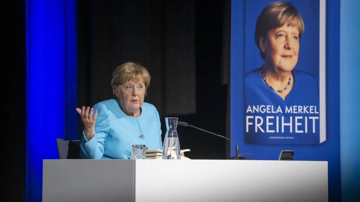 Angela Merkel auf der Bichvorstellung beid er Südwestpresse letztes Jahr in Ulm.