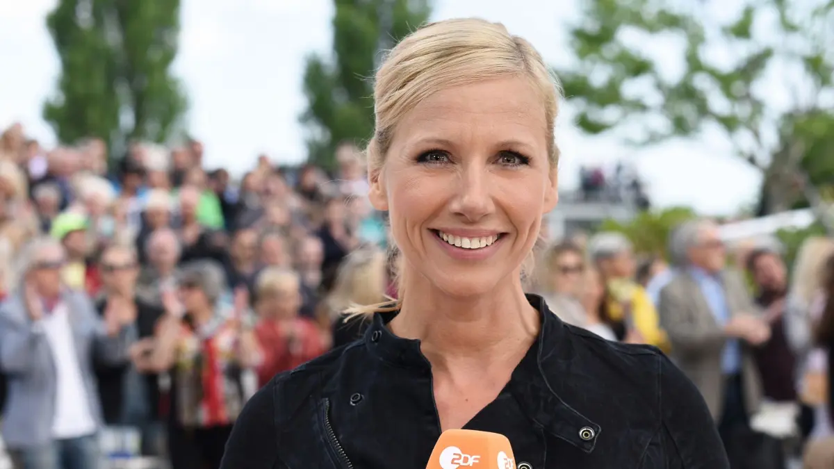 Andrea Kiewel präsentiert auch in diesem Jahr wieder den „ZDF-Fernsehgarten“.