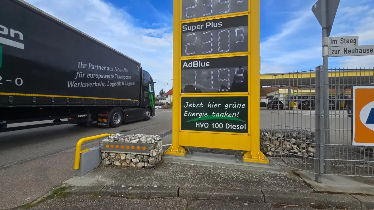An der unabhängigen PS-Tankstelle in Amstetten kann man seit 2024 auch den Öko-Diesel HVO tanken. Er kostet hier immer 5 Cent mehr als normaler Dieselkraftstoff.