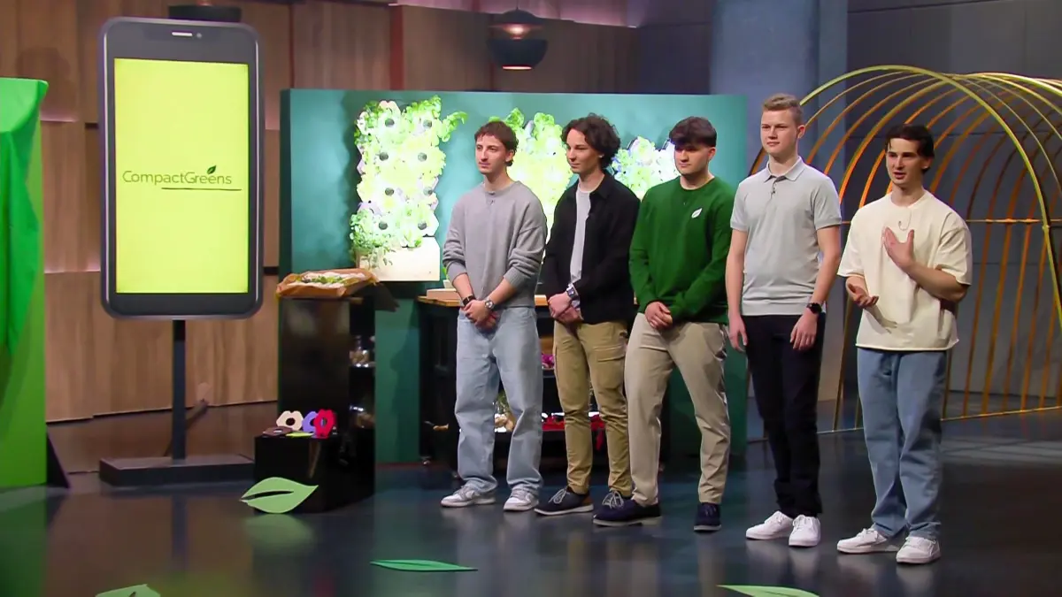 Nick Werneck, Niklas Gabriel, Max Lauterbach, Simon Zitzmann und Jonas Frank (v.li.); Gründer von CompactGreens