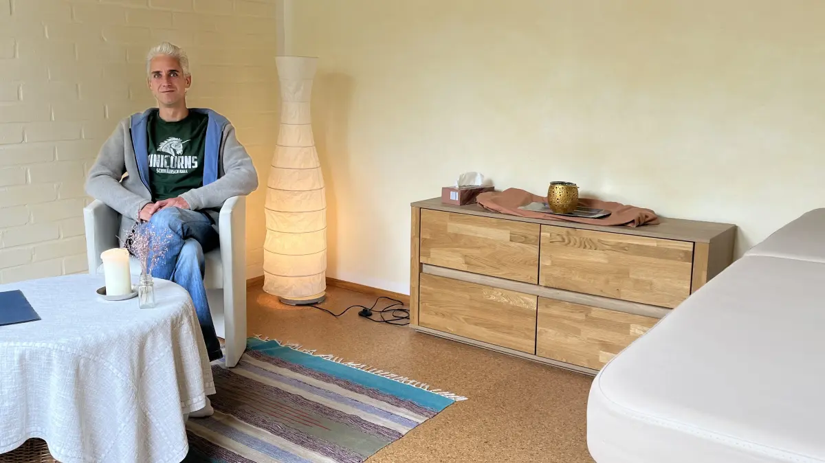 Timo Schindler hat das Unternehmen "Sternzeit Wellness" in Gomadingen gegründet.