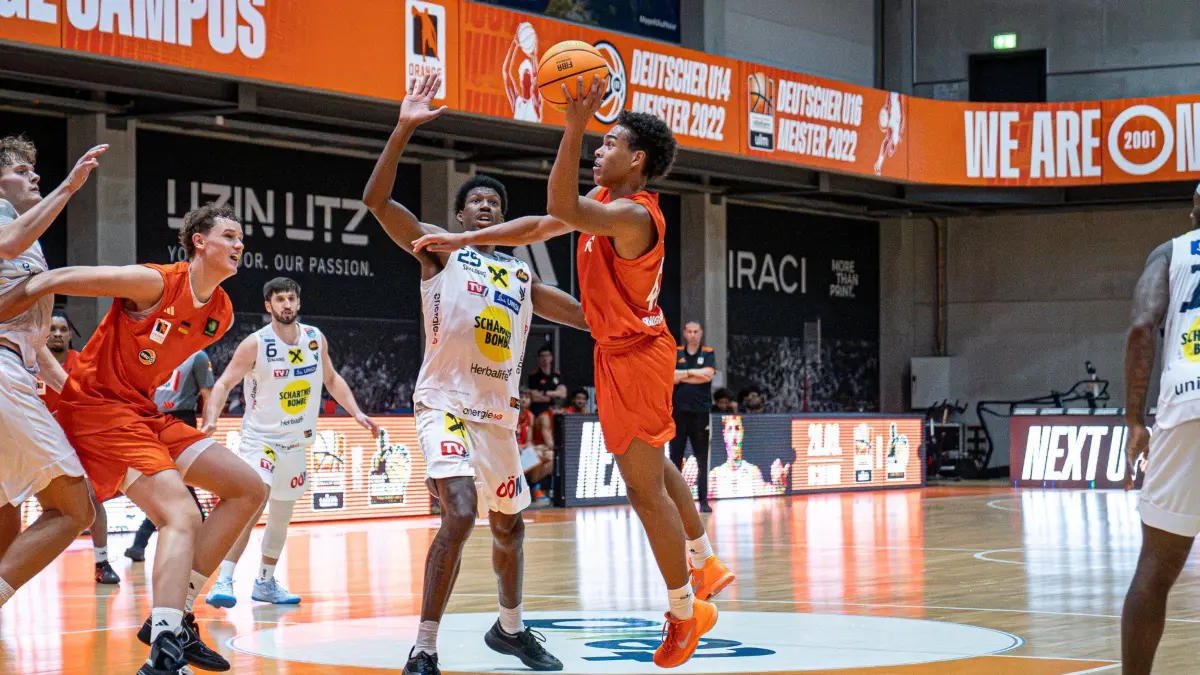 Lucas Fischer, hier beim Test gegen Gmunden, steuerte in Crailsheim viele Punkte bei.