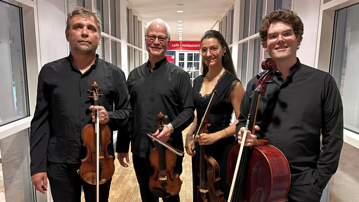 Das Delian Quartett mit (von links) Adrian Pinzaru, Andreas NMoscho, Lara Albesano und Hendrik Blumenroth im Stadthaus. Ulm