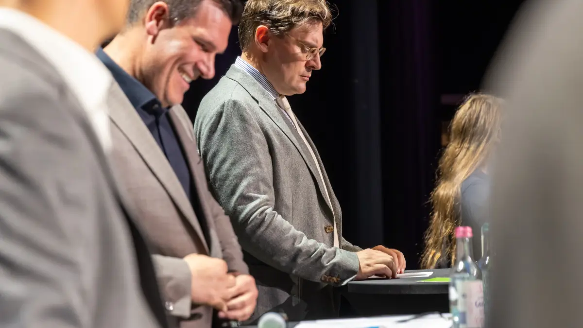 Das war das Podium der SÜDWEST PRESSE zur OB-Wahl in der Ehinger Lindenhalle.