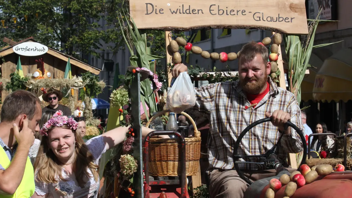 Volksfest in Crailsheim: Der Festumzug der Landwirtschaft