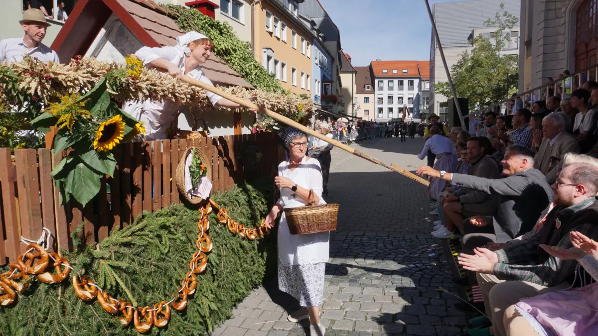 Volksfest in Crailsheim: Der Festumzug der Landwirtschaft