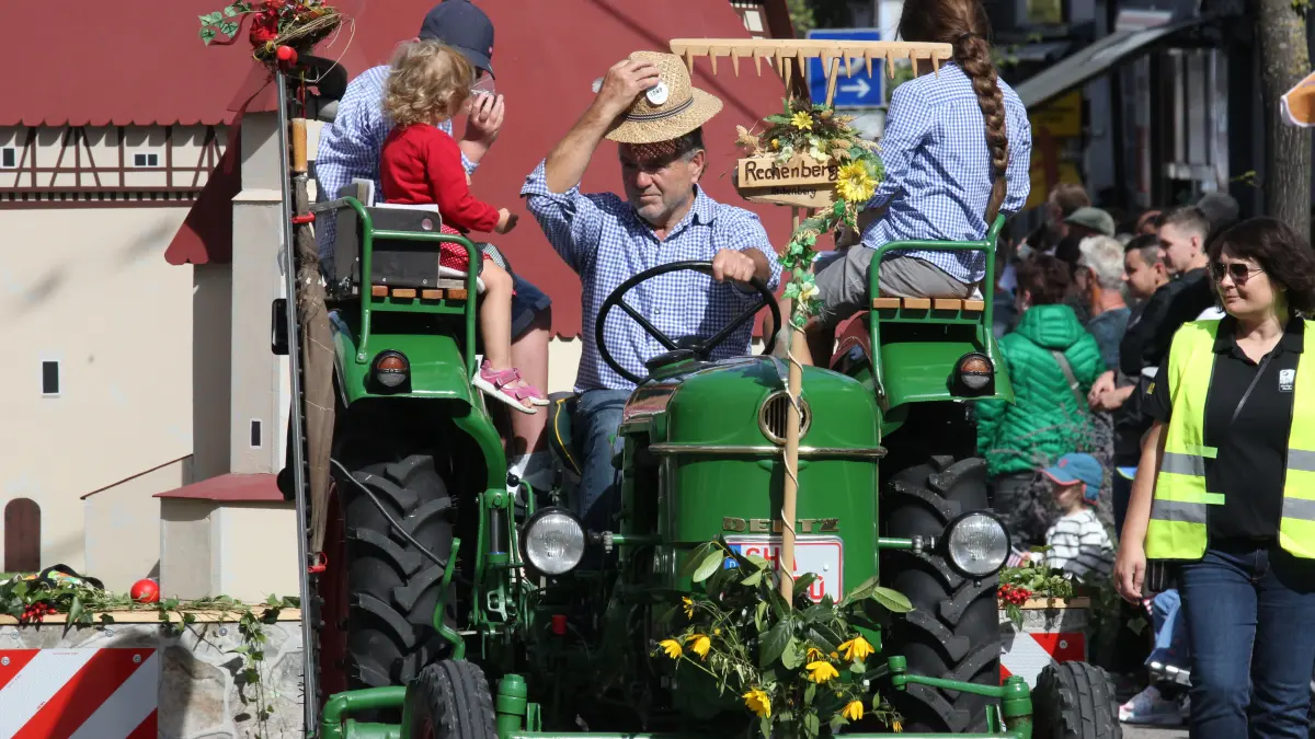 Volksfest in Crailsheim: Der Festumzug der Landwirtschaft