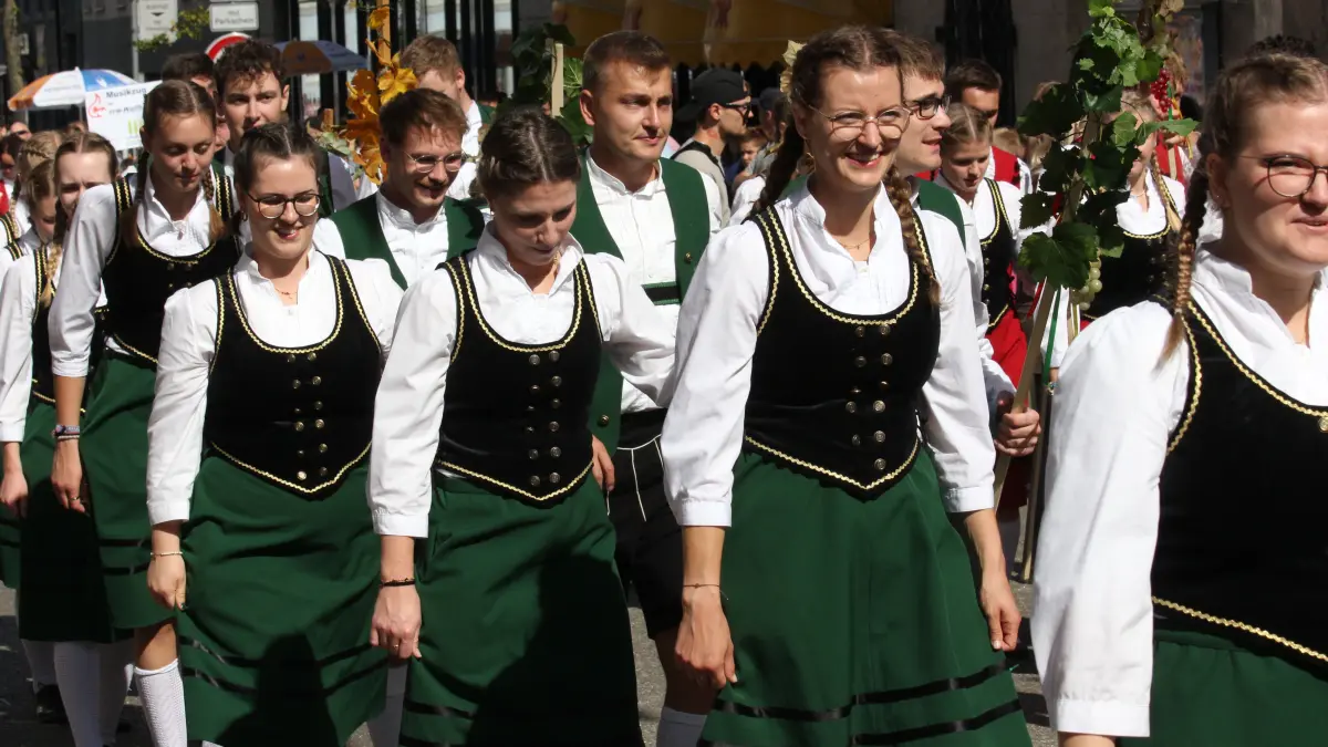Volksfest in Crailsheim: Der Festumzug der Landwirtschaft