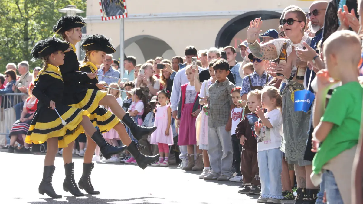 Volksfest in Crailsheim: Der Festumzug der Landwirtschaft