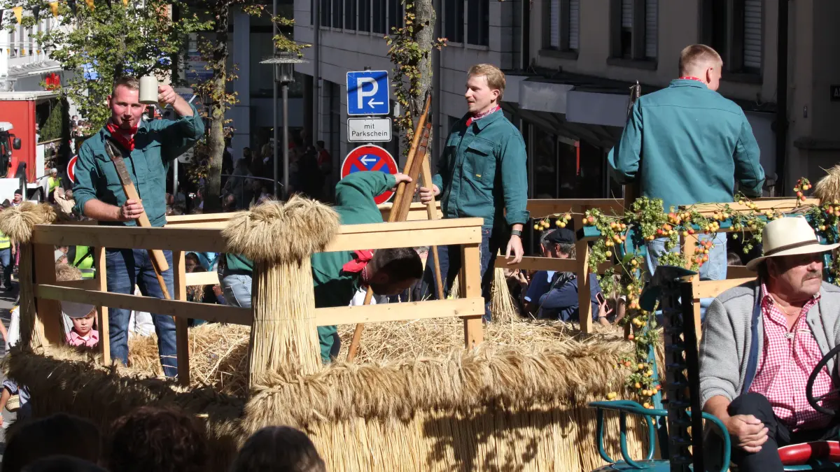 Volksfest in Crailsheim: Der Festumzug der Landwirtschaft