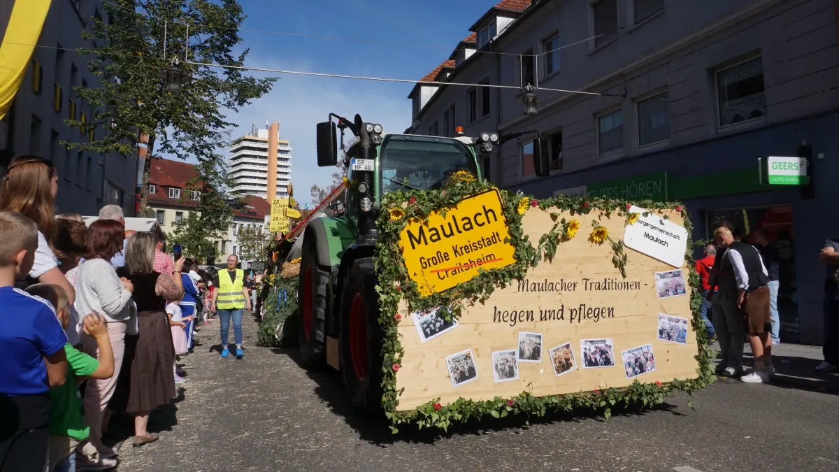 Volksfest in Crailsheim: Der Festumzug der Landwirtschaft