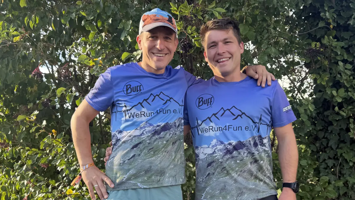 Die Brüder Benjamin (links) und Dominik Klöppel sind im Traillauf aktiv.