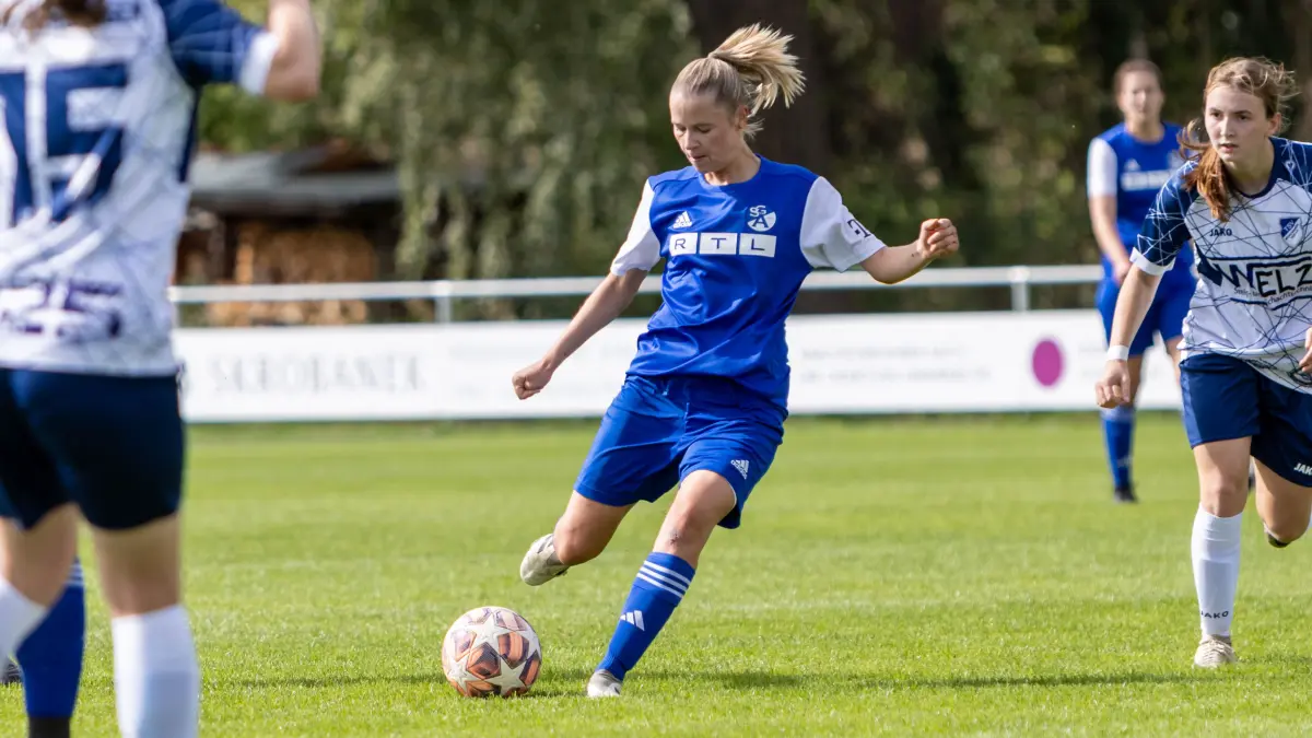 SG Altheim (blau) - TSV Münchingen 6:1 Frauen Fußball Verbandsliga