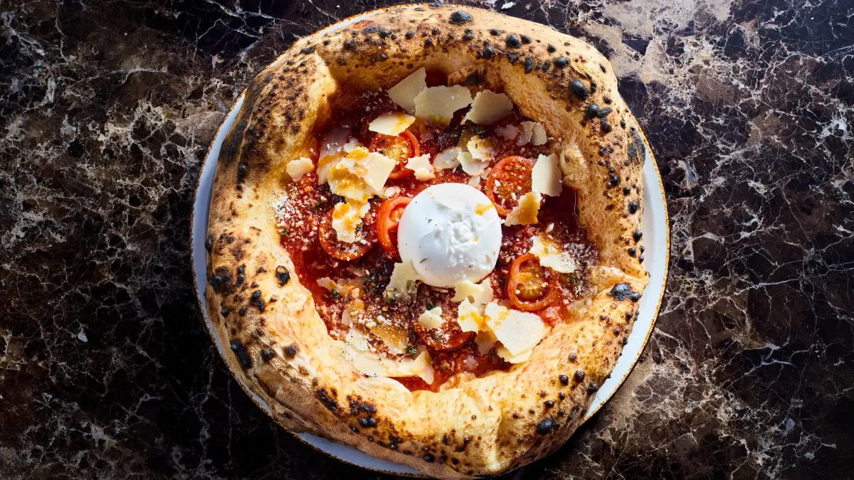 60 seconds to napoli Pizza in Metzingen Outletcity