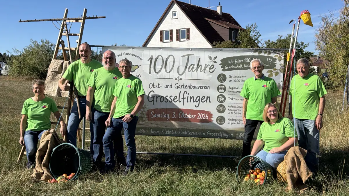 Die Mitglieder des Obst- und Gartenbauvereins Grosselfingen sind schon voller Vorfreude auf das Vereinsjubiläum. An den Ortseingängen prangen Plakate, die die Feierlichkeiten zum 100-jährigen Bestehen ankündigen.