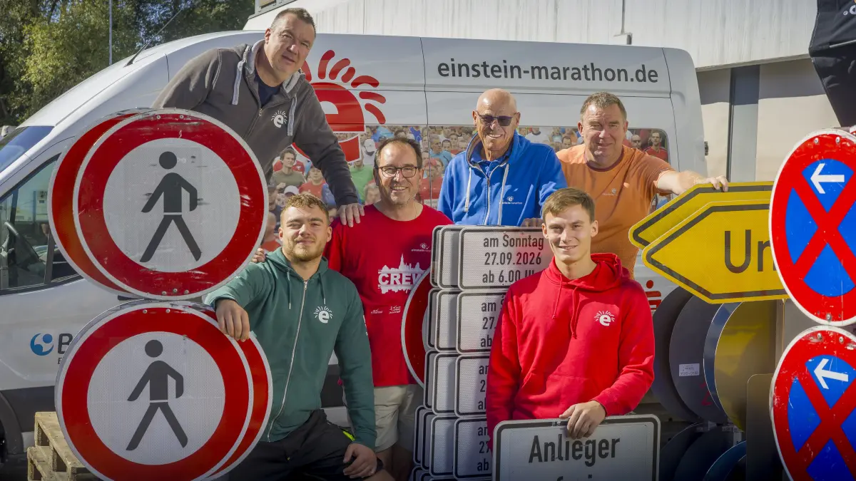 Einstein-Marathon: Die beiden Söhne von Mitgründer Markus Ebner steigen langsam in die Organisation des Riesen-Laufevents mit ein