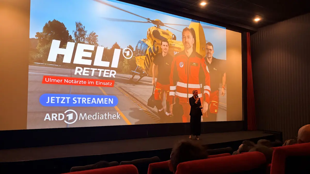 Auf der ganz großen Leinwand zu sehen: Die erste Folge der neuen Heli-Retter-Staffel.