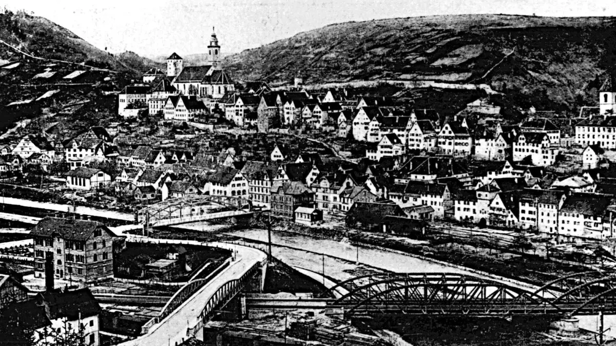 (ohne Überschrift): Vorsicht: Dieses Foto ist möglicherweise nur für den einstigen Verlag Schwäbisches Tagblatt verwendbar. Horb - eine Stadt der Brücken: Vortrag von Heinz Schmid