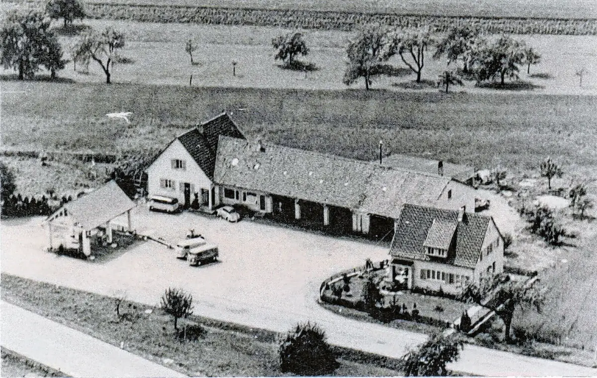 Das Autohaus Kleinmann in den 1950er-Jahren.⇥Firmenfotos