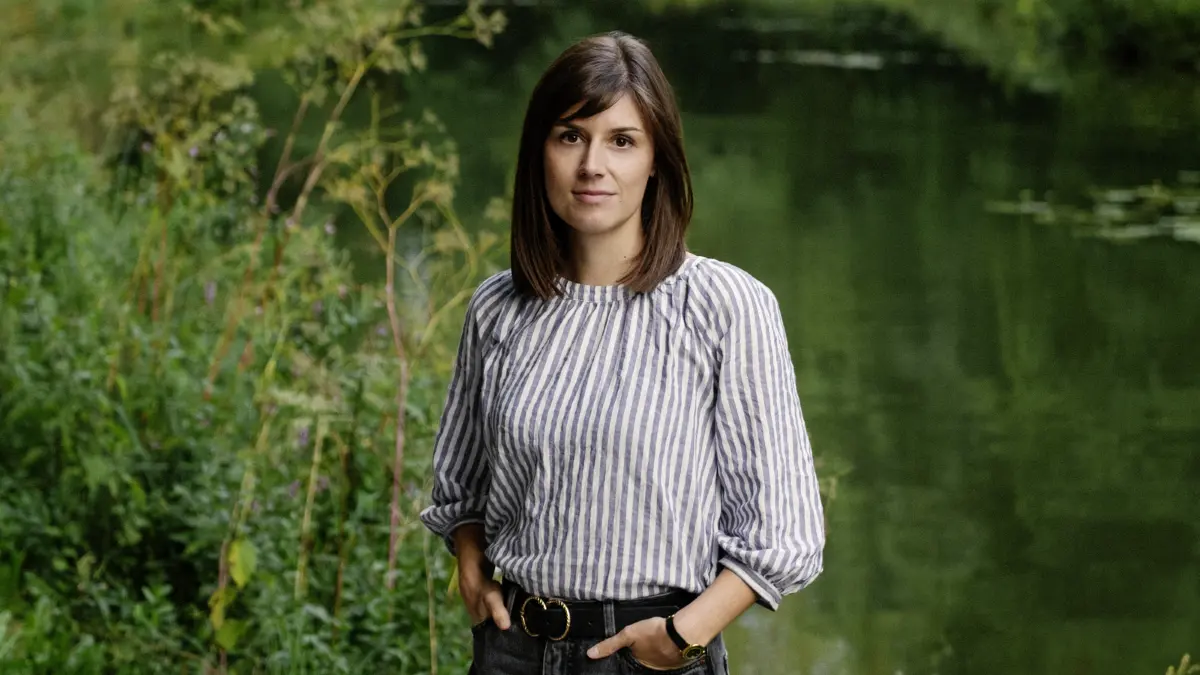 Die Autorin Nadine Schneider.