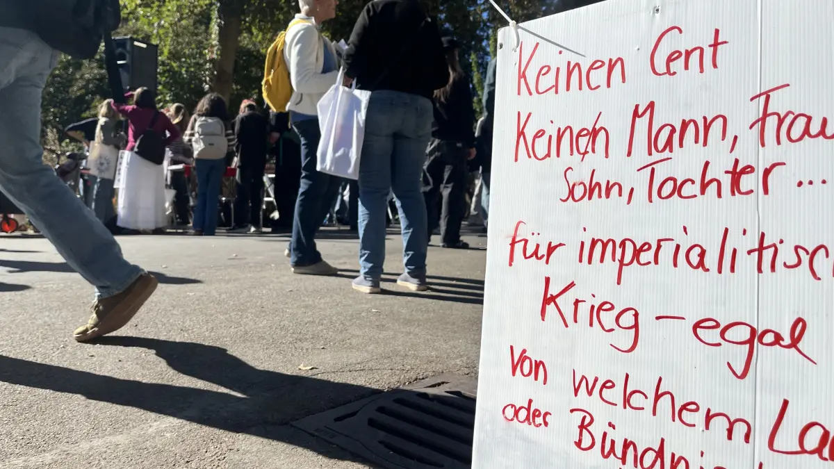Demo gegen Wehrpflicht in Tübingen