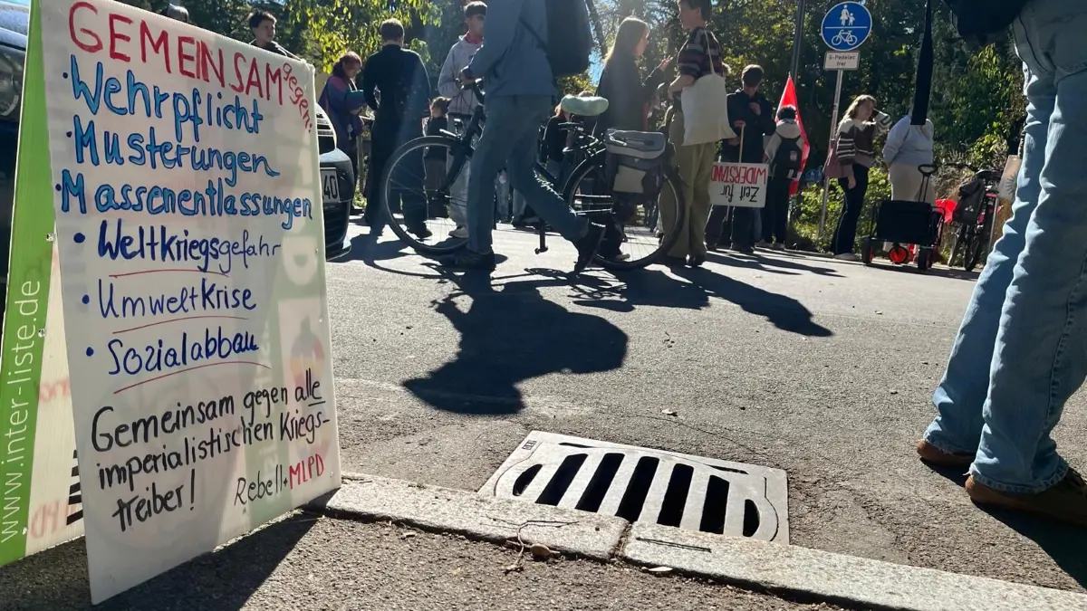 Gemeinsam gegen die Wehrpflicht: