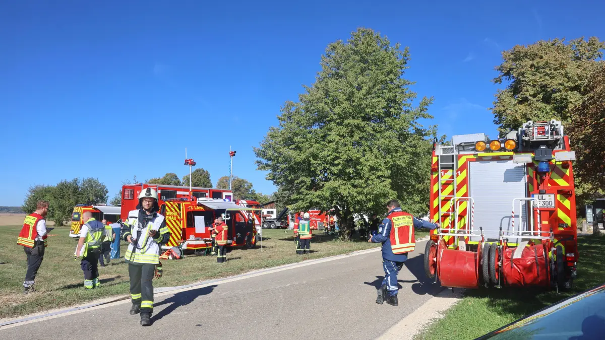 Eine Scheune in den Märkleshöfen bei Altheim wurde ein Opfer der Flammen.