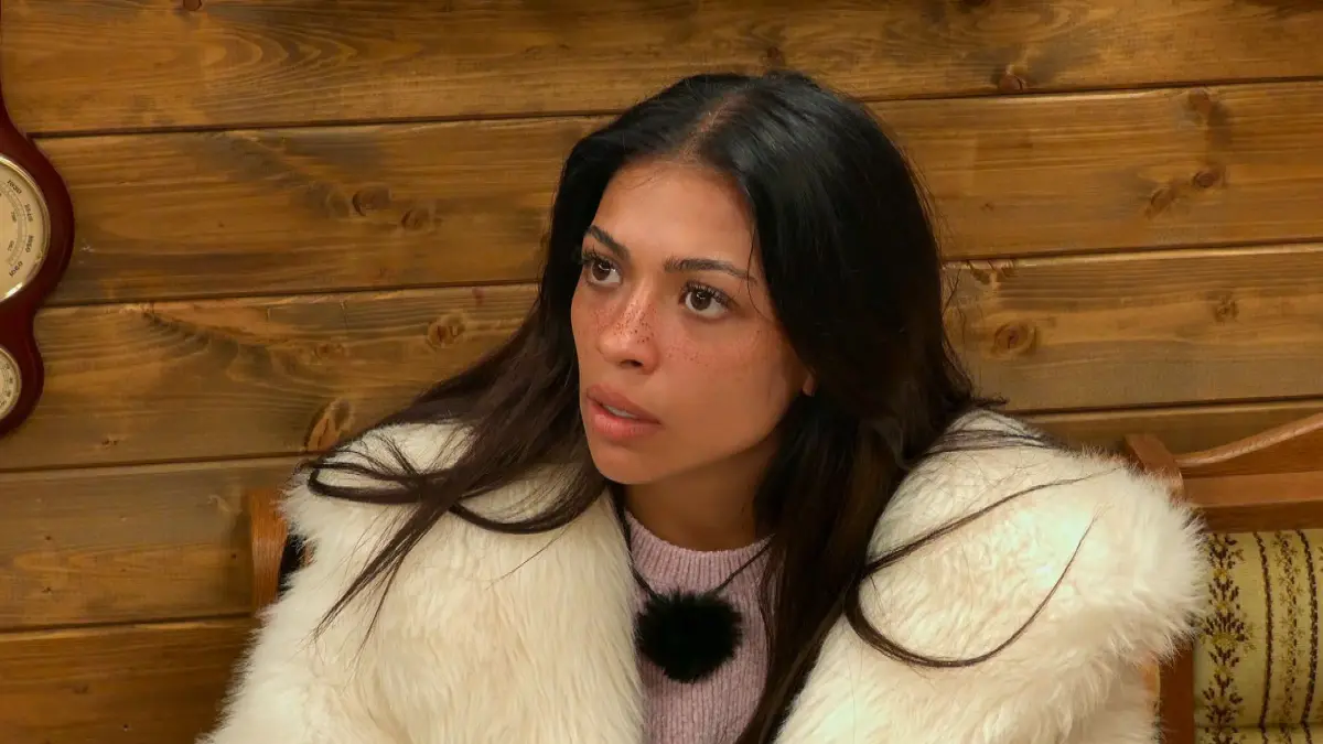 Hati Suarez will sich im „Sommerhaus der Stars“ 2026 den Sieg sichern.