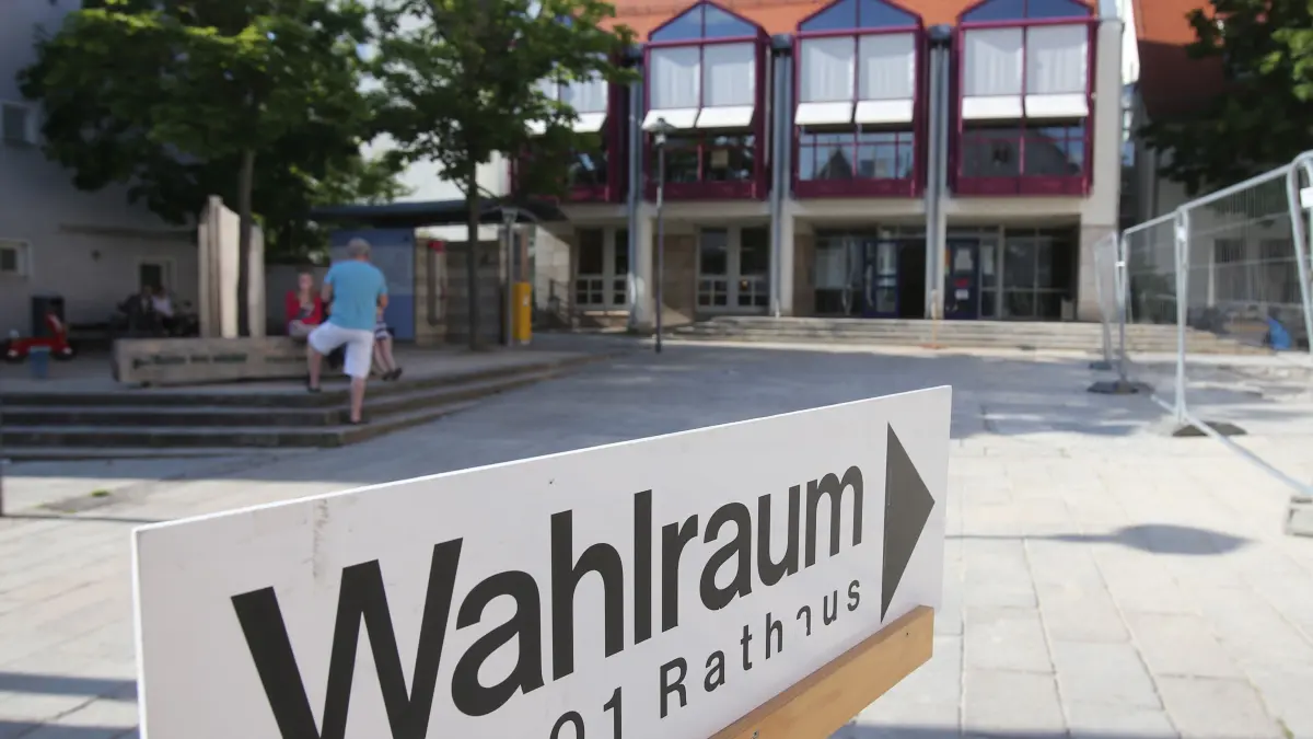Wahlen Europawahl Kreistagswahl Kommunalwahl Ortschaftsrat Metzingen: Wahlen Europawahl Kreistagswahl Kommunalwahl Ortschaftsrat
Stadt Metzingen