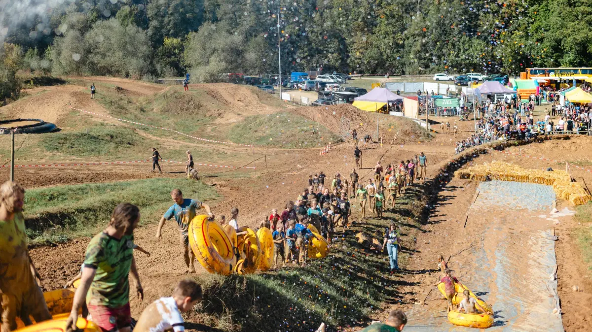 Mudmates 2026 Reutlingen Motocrossgelände Hindernislauf Mud-Mates