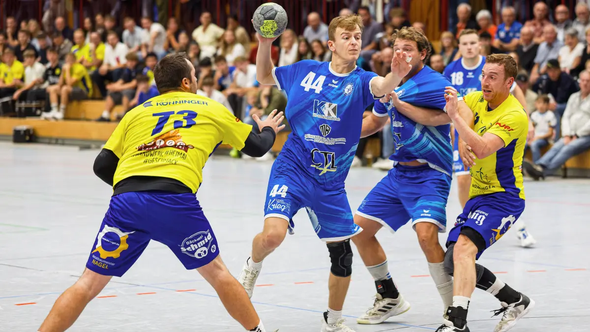 Handball Landesliga: Handball Landesliga; TV Treffelhausen - TV 1893 Neuhausen Erms;
Niclas Pfeffer (TV Treffelhausen, #44);
26.09.2026; Alb-Sporthalle, Böhmenkirch.
Foto: Thomas Madel