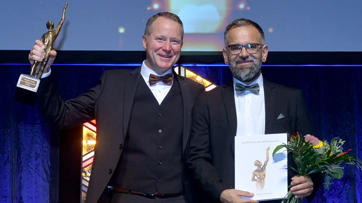 Bei der Preisverleihung: Joachim Wollstädt (links) und Moritz Miller