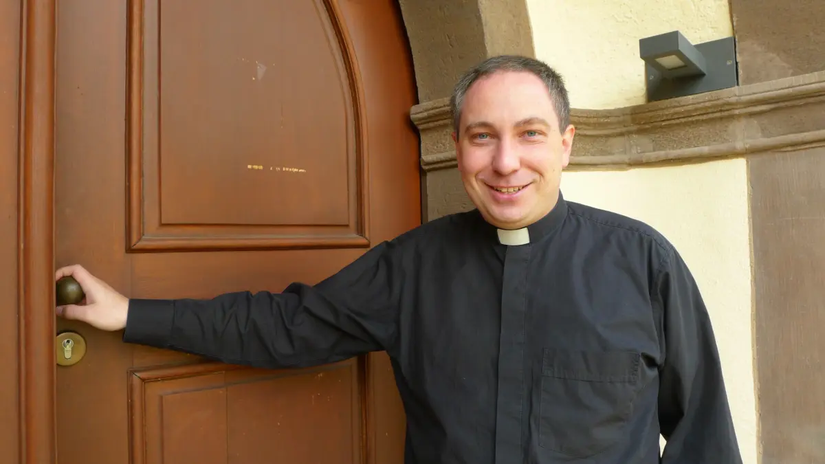 Vikar Sandro Pröbstle