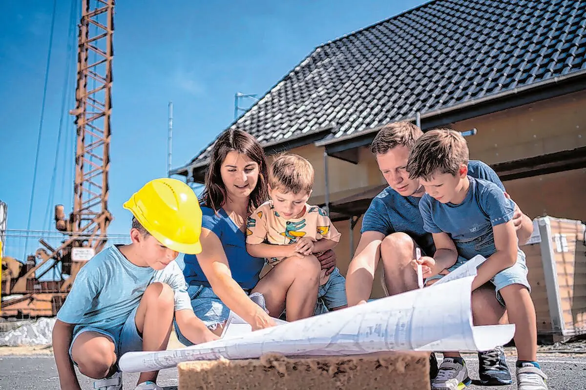Familien sind auf der Baumesse Tübingen natürlich herzlich willkommen. Es gibt jede Menge Highlights und ein tolles Gewinnspiel. Dieses Jahr findet die Messe zum ersten Mal in Tübingen statt.