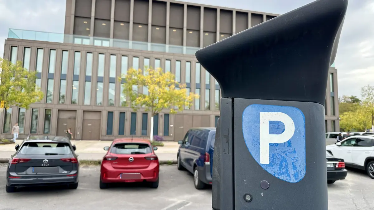 Parken Parkplatz Parkplätze Reutlingen Parkgebühren Stadthalle Verkehr