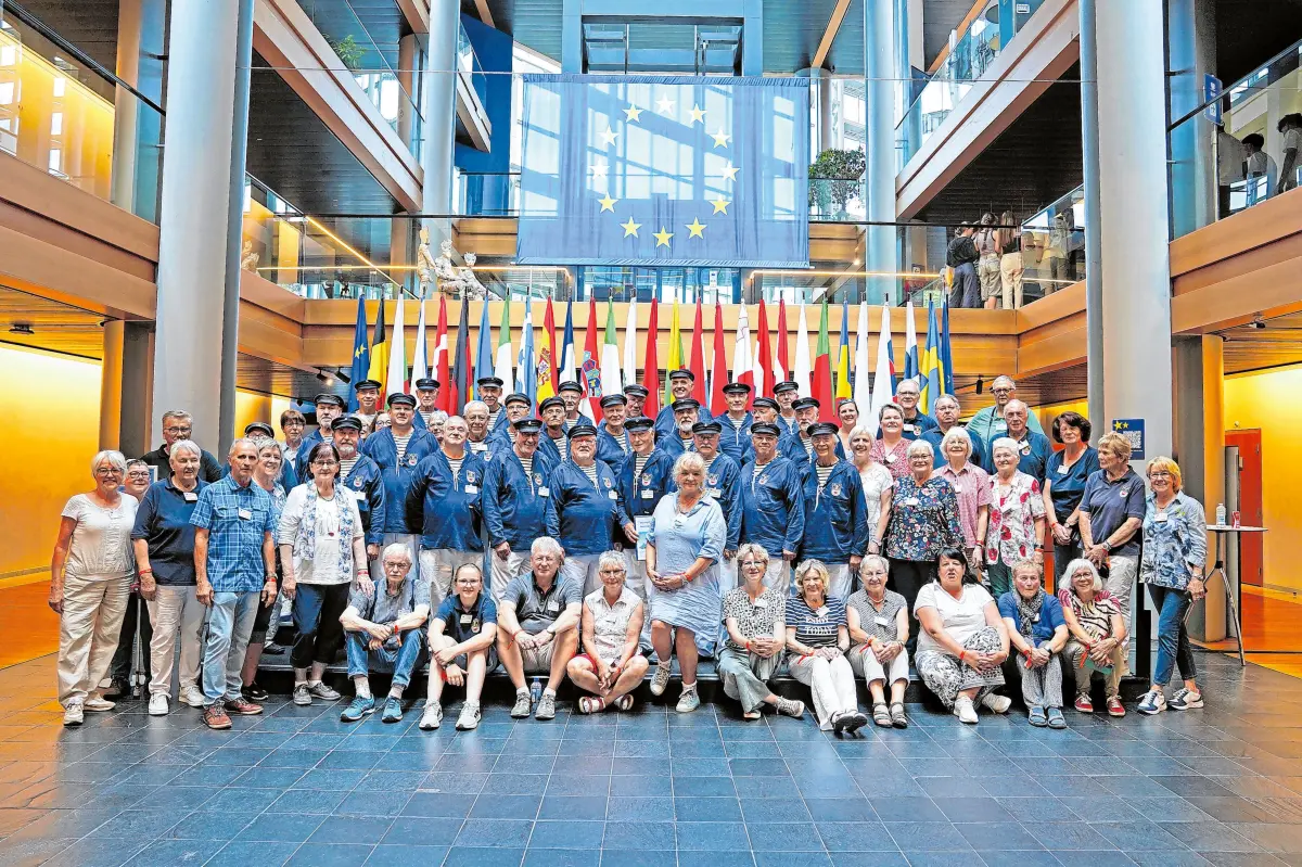 U - Boot in Bad Rappenau und der Shanty-Chor aus Rottenburg 17.7.2024.Bild: Karl-Heinz Kuball⇥Charly Kuball