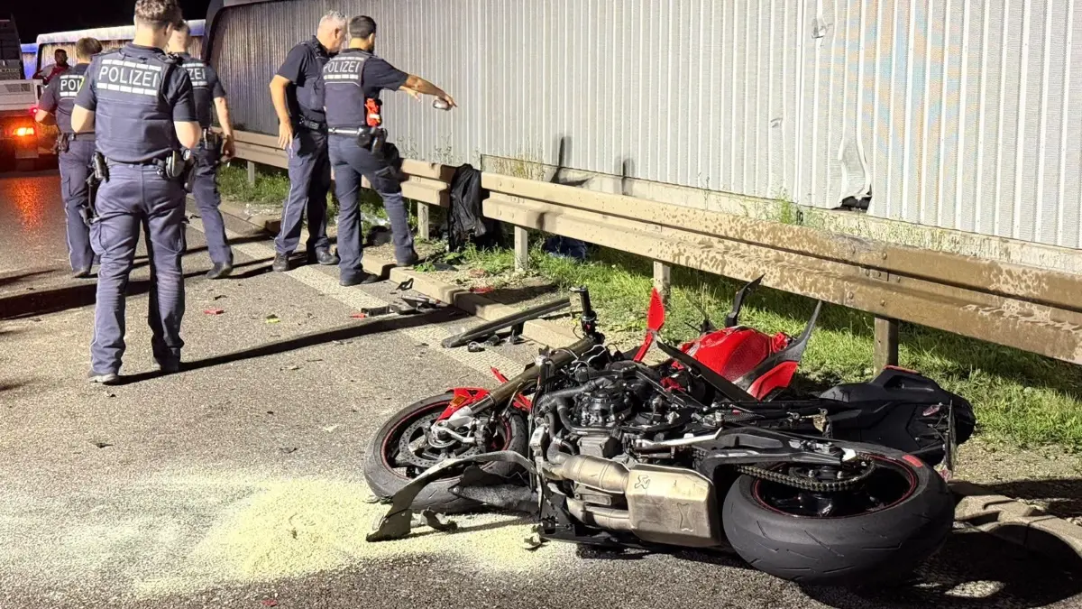 Beim Beschleunigen verlor ein Motorradfahrer die Kontrolle über sein Fahrzeug