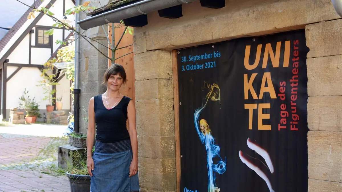 Gemeinsam mit Andreas Laufer spielt TaT-Intendantin Anne-Kathrin Klatt, hier im Jahr 2021, die Figuren in der Bühnenadaption des Literaturklassikers "Die Zeitmaschine" aus dem Jahr 1895.