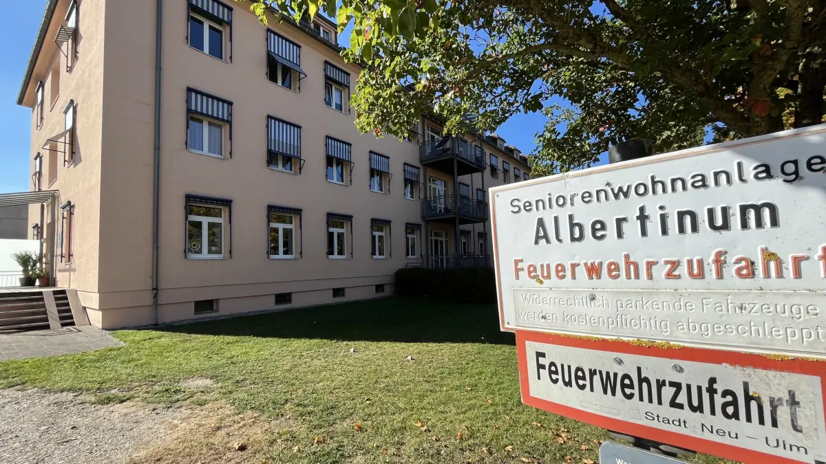 In der Seniorenwohnanlage Albertinum in Neu-Ulm herrscht Unruhe.